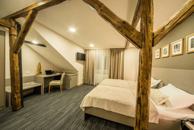 Sundial Garden Rooms