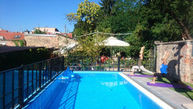 Swanky Mint Hostel