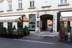 Tesla Boutique Apartments