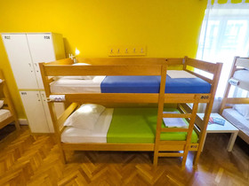 Whole Wide World Hostel And Bar