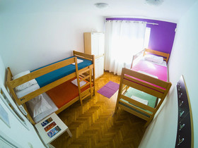 Whole Wide World Hostel And Bar