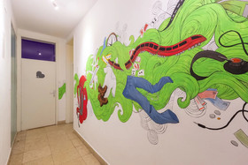 Whole Wide World Hostel And Bar