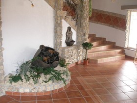 Villa & Restaurant Sedra