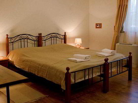 Villa & Restaurant Sedra