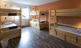 Falling Lakes Hostel