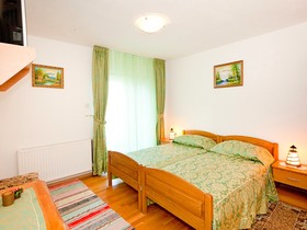 Pension House Perisic