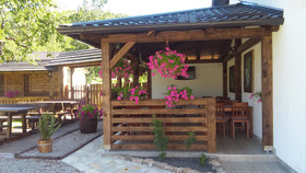 Apartment and Rooms Nevenka
