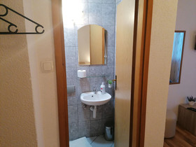 Apartment and Rooms Nevenka