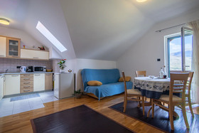 Apartments And Room Robert