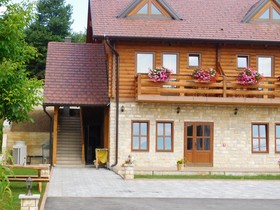 House Sara 2