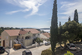 Apartments and Rooms Nikol