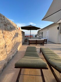 Apartments Jakov and Antonia