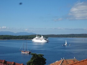Apartments Jakov and Antonia