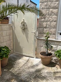 Apartments Jakov and Antonia