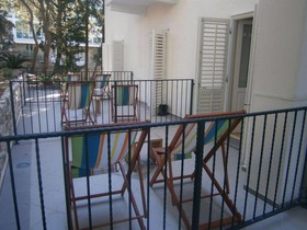 Hotel Moeesy, Blue & Green Oasis