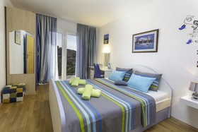 Edi Centrally Located