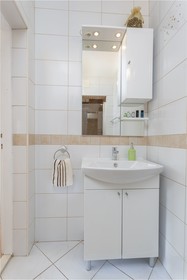 Edi Centrally Located