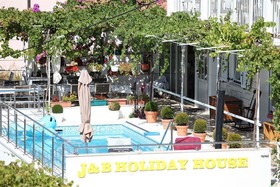 J & B Holiday House