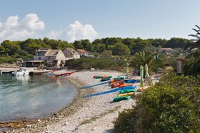 Robinson House Nicolina