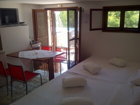 Villa Sonia and Teo Hvar