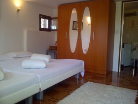 Villa Sonia and Teo Hvar