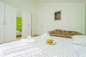 Apartments Maslina