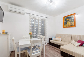 Apartments Villa Kameja
