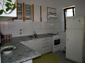 Apartments Janja Postira
