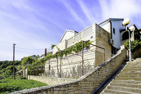 Apartments Ostoja