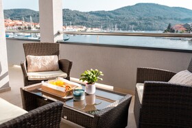 Apartments & Rooms Fisherman's Luck