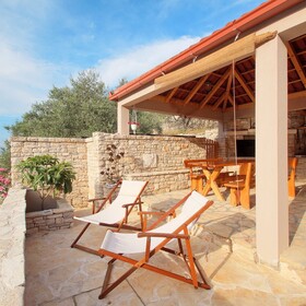 Stone House Mia - Prihonja