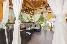 Holiday Home Fairytale Happy Rentals