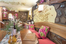 Holiday Home Fairytale Happy Rentals