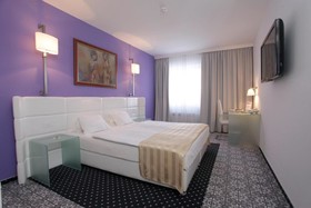Phoenix Hotel