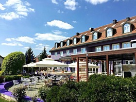 Phoenix Hotel