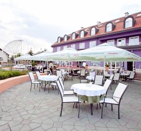 Phoenix Hotel