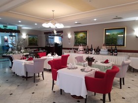 Phoenix Hotel
