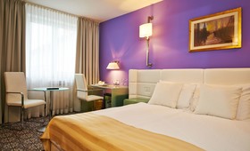Phoenix Hotel
