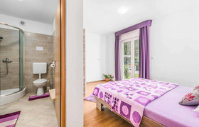 Villa Dina