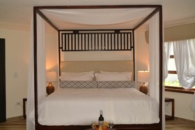 DoubleTree by Hilton Cote des Arcadins Beach Resort & Spa