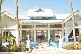 DoubleTree by Hilton Cote des Arcadins Beach Resort & Spa