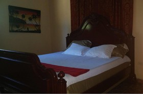 Le Dubourg Guesthouse