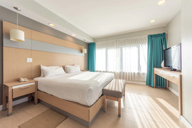 Occidental Royal Oasis Hotel