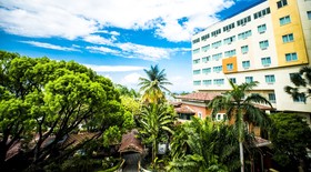 Occidental Royal Oasis Hotel