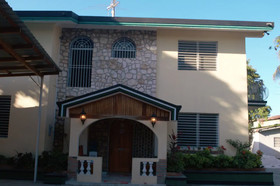 Pc Entreprises Guest House