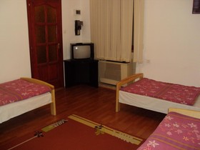Erik Apartments