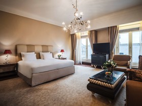 Anantara New York Palace Budapest Hotel