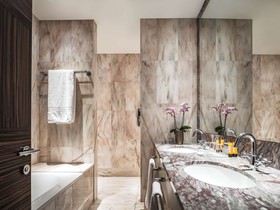 Anantara New York Palace Budapest Hotel