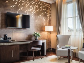 Anantara New York Palace Budapest Hotel
