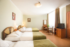 Baross City Hotel